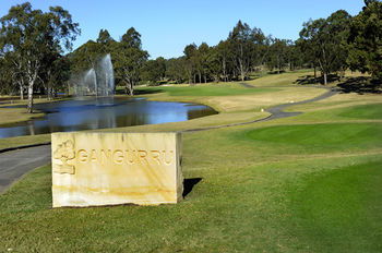 Riverside Oaks Golf Resort - Holiday Adelaide 12