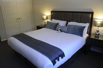 Riverside Oaks Golf Resort - Holiday Adelaide 19