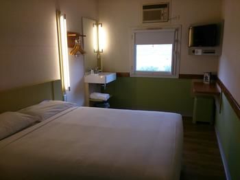 Ibis Budget Dandenong - Holiday Adelaide 3