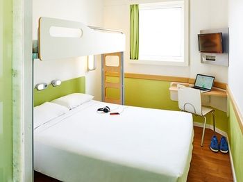 Ibis Budget Dandenong - Holiday Adelaide 18