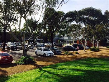 Box Hill Studios At Canterbury Gardens - Holiday Adelaide 1