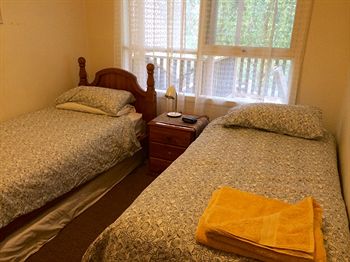 Australian Home Away @ Doncaster Grange Park - Holiday Adelaide 6