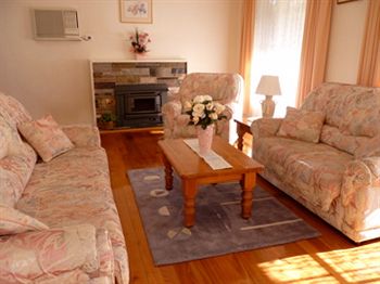Australian Home Away @ Doncaster Grange Park - Holiday Adelaide 15