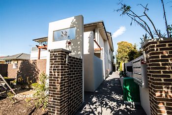 Orange Serviced Apartment - Holiday Adelaide 1