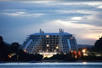 Ettalong Beach Apartments - Holiday Adelaide 13