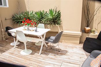 Darlinghurst Apartments - Holiday Adelaide 1