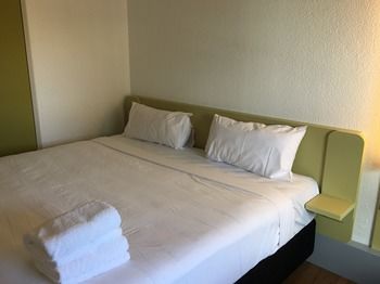 Ibis Budget St Peters - Holiday Adelaide 0