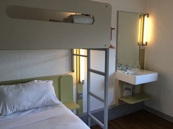 Ibis Budget St Peters - Holiday Adelaide 6