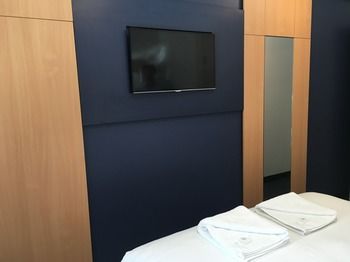 Ibis Budget Gosford - Holiday Adelaide 8