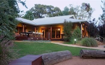 Zoofari Lodge, Taronga Western Plains Zoo - Holiday Adelaide 5