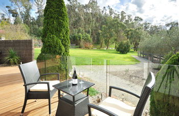 Araluen Villas - Holiday Adelaide 13