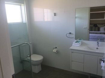 Harbourview Serviced Apartments - Holiday Adelaide 24
