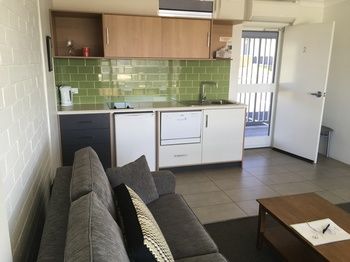 Harbourview Serviced Apartments - Holiday Adelaide 36