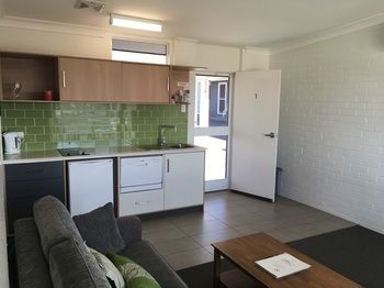 Harbourview Serviced Apartments - Holiday Adelaide 48