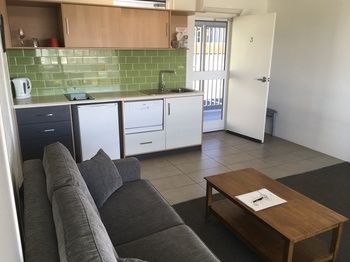 Harbourview Serviced Apartments - Holiday Adelaide 50