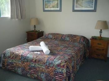 Chez Noosa Resort Motel - Holiday Adelaide 3