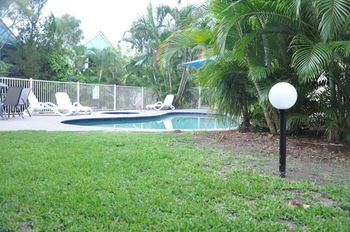 Chez Noosa Resort Motel - Holiday Adelaide 10