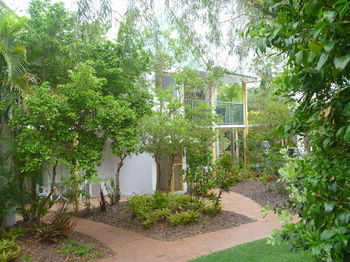Chez Noosa Resort Motel - Holiday Adelaide 12