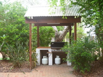 Chez Noosa Resort Motel - Holiday Adelaide 25