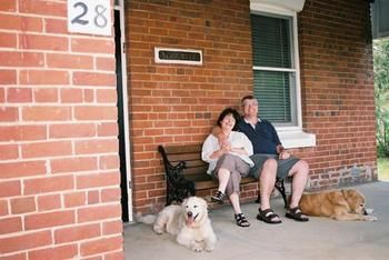 Aaron Cottage - Holiday Adelaide 0