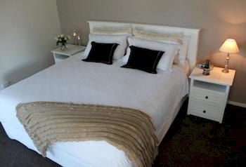 Breeze Bed And Breakfast - Holiday Adelaide 9