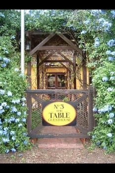 The Table Guesthouse - Holiday Adelaide 2