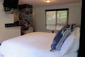 Cherryblossom B&B - Holiday Adelaide 33