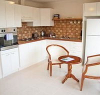 Yarra Glen Racecourse Apartments - Holiday Adelaide