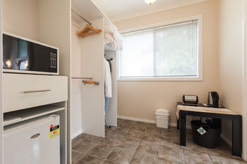 Yarra Gables Motel - Holiday Adelaide 11