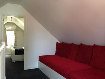 Studio@the Close Morpeth - Holiday Adelaide 5