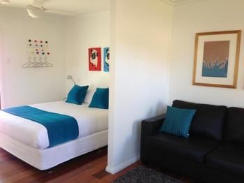 Studio@the Close Morpeth - Holiday Adelaide 15