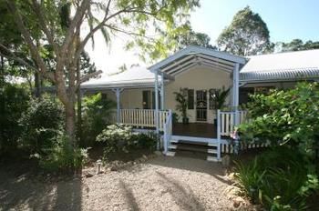 Noosa Country House - Holiday Adelaide 0