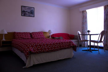Shearing Shed Motor Inn - Holiday Adelaide 1