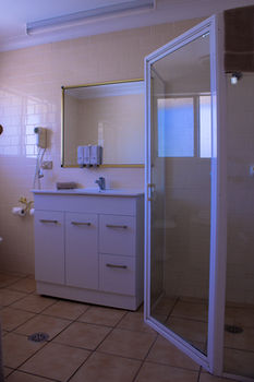 Shearing Shed Motor Inn - Holiday Adelaide 8