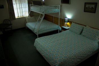 Shearing Shed Motor Inn - Holiday Adelaide 76