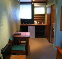 Hunter Country Lodge - Holiday Adelaide