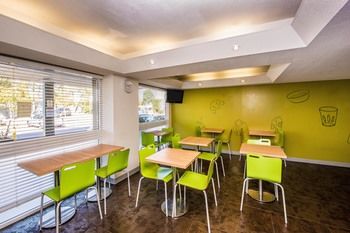 Ibis Budget Newcastle - Holiday Adelaide 16
