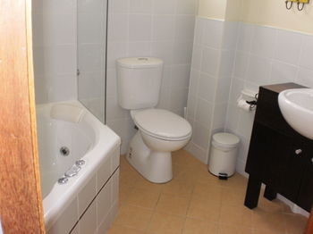 Rooftops Bed & Breakfast - Holiday Adelaide 17