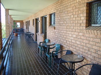 Centabrook Motor Inn - Holiday Adelaide 9