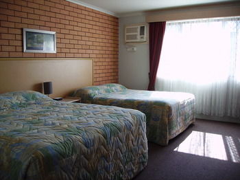Centabrook Motor Inn - Holiday Adelaide 10