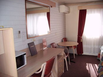 Centabrook Motor Inn - Holiday Adelaide 16