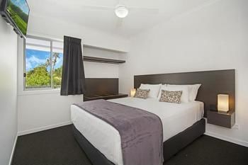 Cooroy Luxury Motel Apartments Noosa - Holiday Adelaide 9