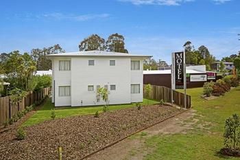 Cooroy Luxury Motel Apartments Noosa - Holiday Adelaide 18