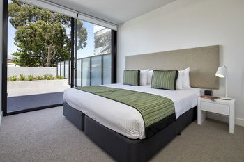 381 Cremorne - Holiday Adelaide 19