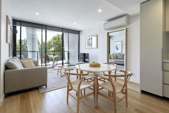 381 Cremorne - Holiday Adelaide 38