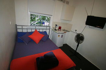Zing Backpackers - Holiday Adelaide 3