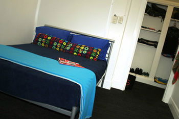 Zing Backpackers - Holiday Adelaide 7