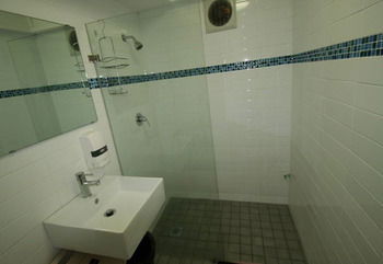 Zing Backpackers - Holiday Adelaide 14