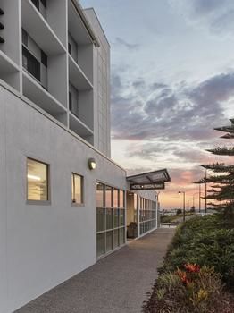 Best Western Plus Lake Kawana Hotel - Holiday Adelaide 6