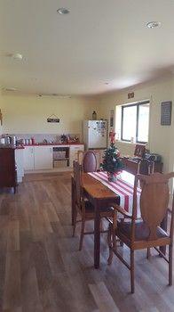 The Wattle Lodge - Holiday Adelaide 32